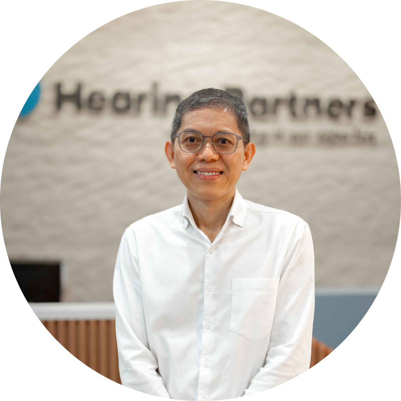 Ahli audiometri Jason Lim